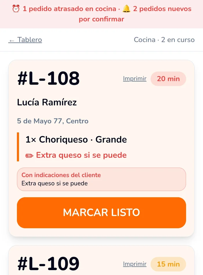 Pantalla de cocina con cronómetro por comanda y las indicaciones del cliente